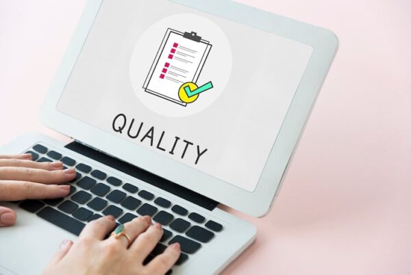 Source Evaluation & Information Quality Assessment